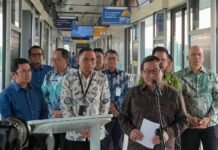 Gubernur Jakarta Resmikan Halte Swadarma ParagonCorp