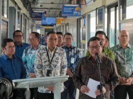 Gubernur Jakarta Resmikan Halte Swadarma ParagonCorp
