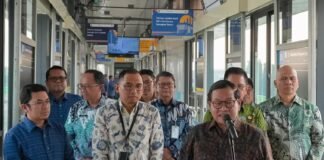 Gubernur Jakarta Resmikan Halte Swadarma ParagonCorp