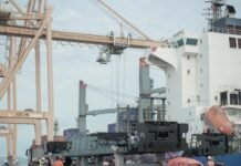 PT INKA Kirim Dua Unit Locomotive Platform ke Australi