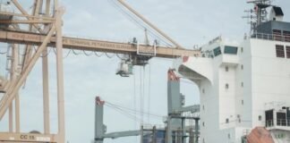 PT INKA Kirim Dua Unit Locomotive Platform ke Australi