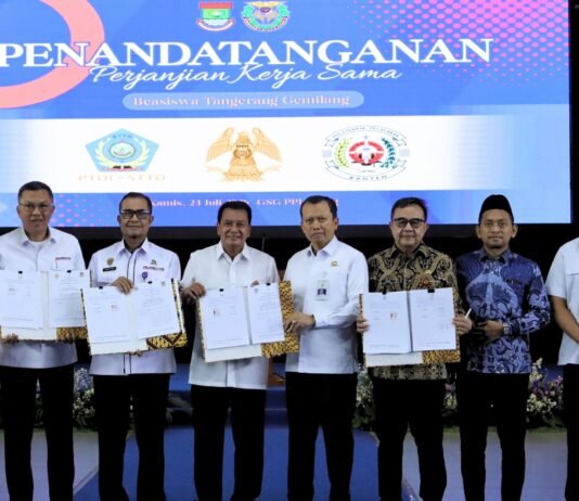 BPSDM Perhubungan Siap Didik Putera dan Puteri Peserta Beasiswa Tangerang Gemilang