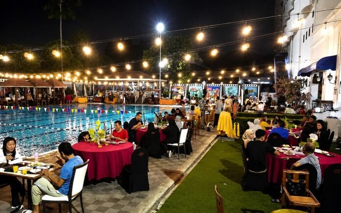 FOTO 24 Juli_Sunlake Waterfront Resort & Convention menghadirkan Kampung Nelayan Saturday BBQ. (dok. istimewa)