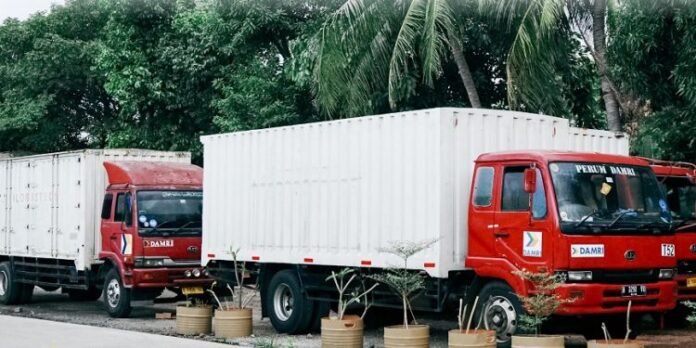 FOTO 25 Juli_Angkutan DAMRI logistik. (dok. damri)