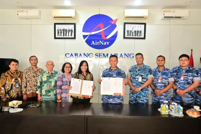 FOTO 5 Juli_Penandatanganan Letter of Coordination Agreement (LOCA) tentang koordinasi operasional penerbangan. airnav