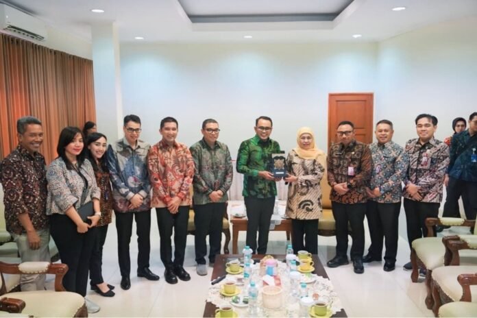FOTO 7 Juli_Audiensi jajaran Direksi ASDP dengan Gubernur Jawa Timur Khofifah Indar Parawansa di Surabaya. dok. asdp