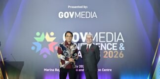 Penghargaan Indonesia Public Sector Initiative of the Year – Transportation untuk Kemenhub