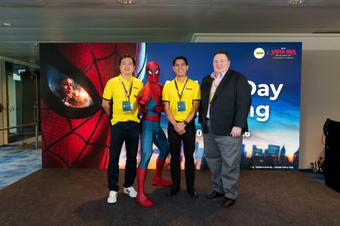 Foto Peluncuran Pesawat Tematik Scoot Spider-Man Brand New Day (1)