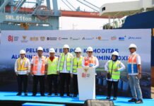 Ekspor Produk Alumina Kembali Berjalan melalui Pelabuhan Pontianak