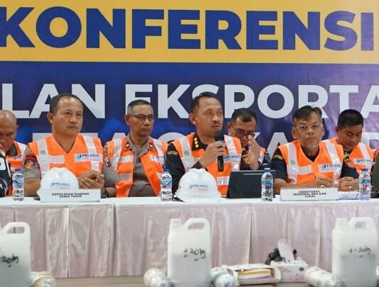 Bea Cukai dan Polri Gagalkan Ekspor Ilegal 3,4 Ton Merkuri Cair Senilai Rp17,5 Miliar