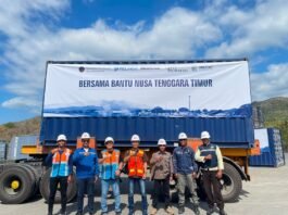 Kemenhub dan PT Meratus Salurkan Bantuan Kemanusiaan Dukung Pemulihan NTT