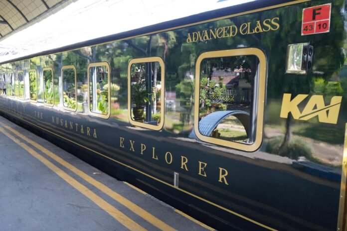 FOTO 3 Agustus_Gerbong Kereta Api (KA) Nusantara Explorer yang menjadi karya Balai Yasa Surabaya Gubeng. dok. kai