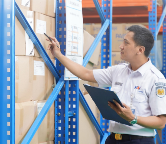KAI Logistik Berhasil Resertifikasi Sistem Manajemen Integrasi ISO