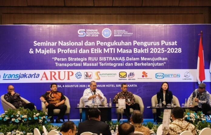FOTO 5 Agustus_Seminar Nasional Masyarakat Transportasi Indonesia (MTI) bertema Peran Rancangan Undang - Undang Sistranas 1 INI