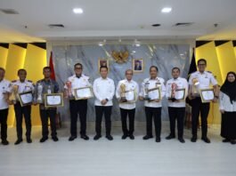 Ditjen Hubdat Beri Penghargaan Implementasi SMK PAU dan UPUBKB Terbaik