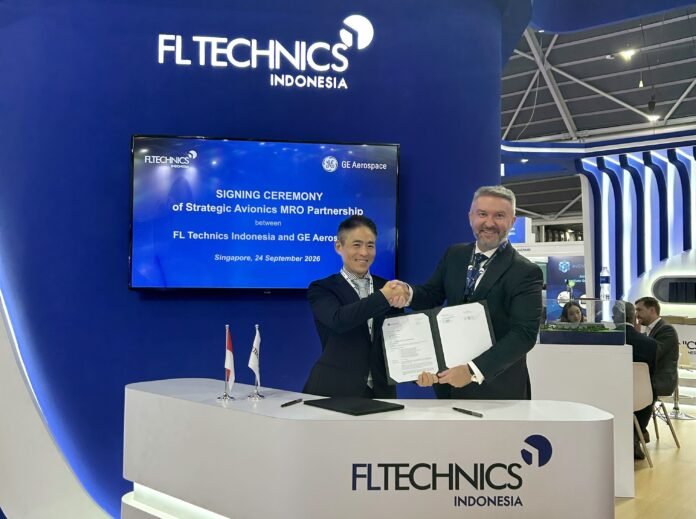 FOTO 29 Sept_Penandatanganan perjanjian dukungan layanan sistem Avionik GE Aerospace dengan FL Technics Indonesia. dok. geaerospace 1