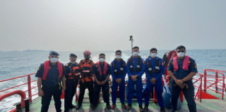 KSOP Banten dan Tim SAR Gabungan Cari Lima Jurnalis Hilang Kontak di Selat Sunda
