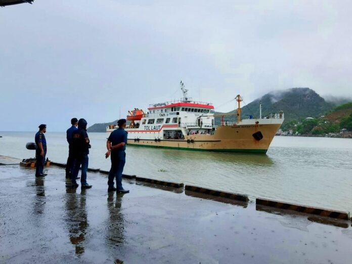 FOTO 13 Okt_Kegiatan pelayaran - perintis Tol Laut tidak hanya untuk masyarakat di wilayah Tertinggal, Terpencil, Terluar dan Perbatasan 1 hubla 3