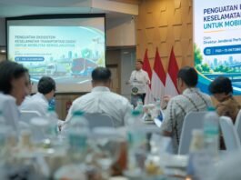 Kemenhub Perkuat Ekosistem Keselamatan Transportasi Darat Melalui Pengawasan Digital SMK PAU