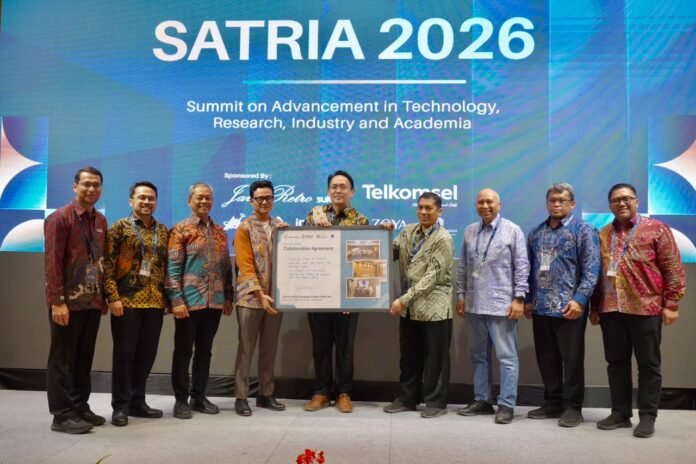 FOTO 14 Okt_Penandatanganan perjanjian kerja sama tentang Optimalisasi Laboratorium dan Penelitian Bersama Khusus Pengembangan Teknologi Kecerdasan Artifisial dan Keamanan Siber. airnav