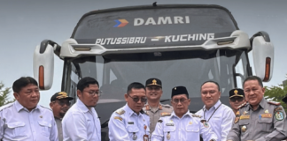 DAMRI Resmi Hubungkan Purussibau dan Kuching Malaysia