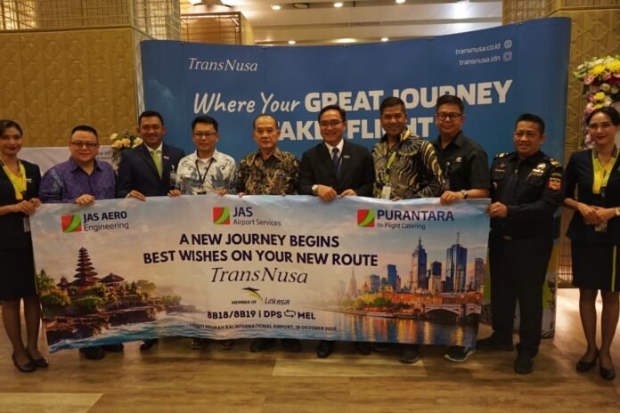 FOTO 23 Okt_Penyambutan penerbangan perdana maskapai TransNusa dengan rute Melbourne - Bali di Bandara I gusti Ngurah Rai. dok. kemenpar