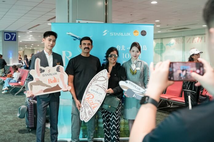 FOTO 3 Okt_STARLUX Airlines resmi membuka penerbangan 3. kemenpar