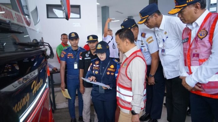 FOTO 4 Sept_Pengawasan dilakukan di 115 Terminal Penumpang Tipe A (TTA) melalui pemanfaatan aplikasi Terminal Online System (TOS) 1 INI